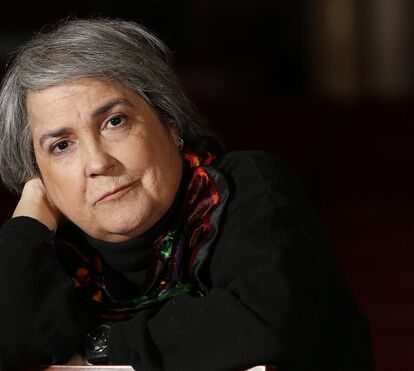 Quem foi o amor secreto da cantora Dina? Filha conta história de amor das 2 mães