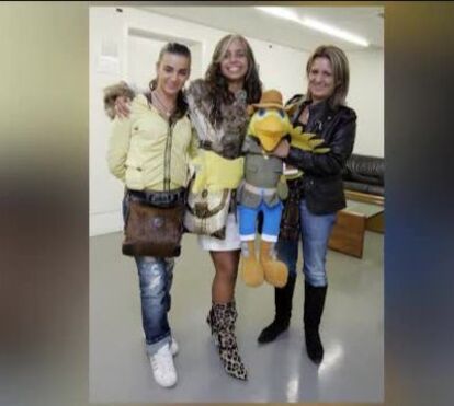 Pazes feitas. Luciana Abreu elogia a irmã com quem viveu anos de costas voltadas