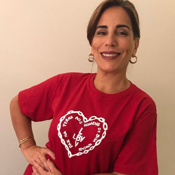 Glória Pires sai em defesa da filha