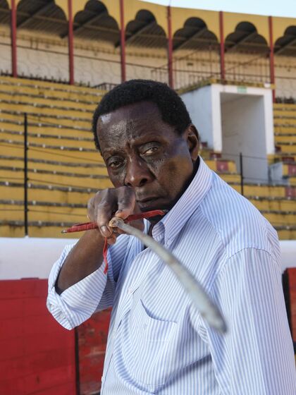 Matador de touros Ricardo Chibanga sofre AVC e está hospitalizado