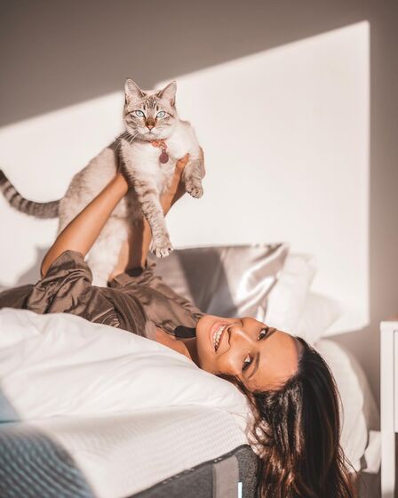 Helena Costa, atriz, malveira, grávida, cadelas, desaparecidas, tacuara, julieta, dogue argentina