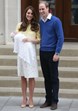 William e Kate Middleton, com a primeira filha Charlotte. (2015)
