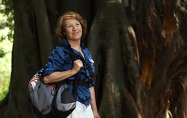 Susto: Aos 68 anos, atriz São José Lapa é operada a um tumor