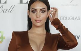 A culpa foi do vestido! Georgina Rodríguez mostra as cuecas em gala solidária