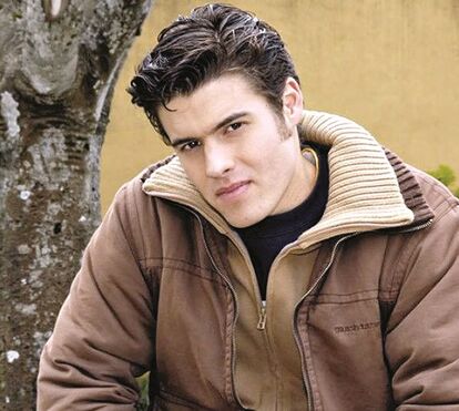 Hélio Pestana ameaça e persegue professora de dança