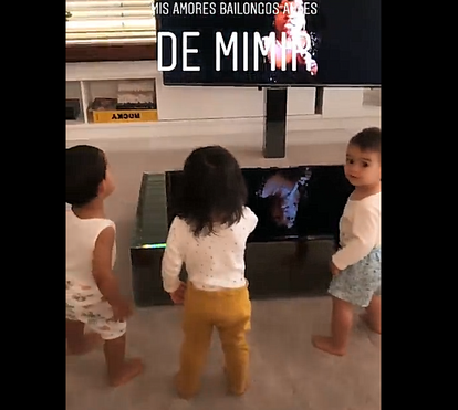 Tão giros! Filhos de Cristiano Ronaldo transformam casa do craque em discoteca