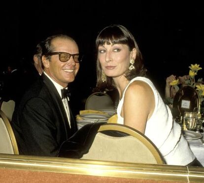 Angelica Huston recorda com saudades os atributos do ex-namorado Jack Nicholson