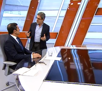 José Eduardo Moniz deixa-se hipnotizar em direto e torna-se viral