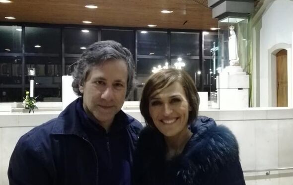 Fátima Lopes e o padre João, em Fátima