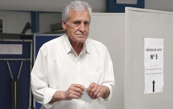 Jerónimo de Sousa, CDU, Eleições europeias, políticos, urnas, mesas de voto