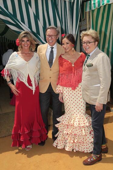 Arancha de Benito, Cecilia Gómez e os criadores Victorio e Lucchino