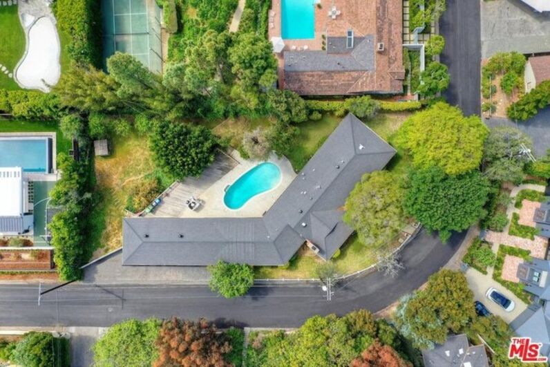 Priscilla Presley casa à venda