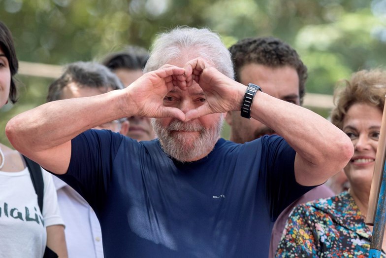 Lula Da Silva Perdido De Amores Por Mulher Com Menos 30 Anos Até Quer