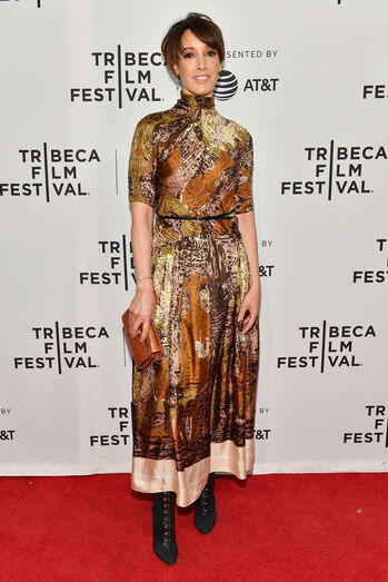 Jennifer Beals