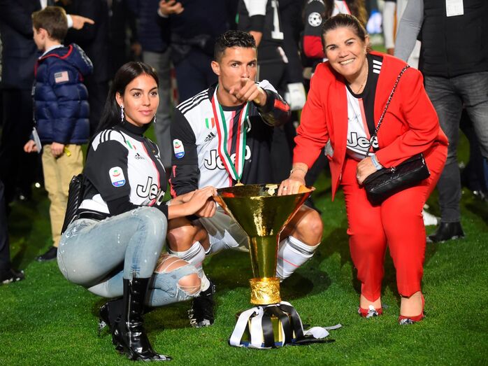Georgina Rodríguez, Cristiano Ronaldo, Dolores
