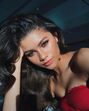 moda e beleza, sobrancelhas marcadas