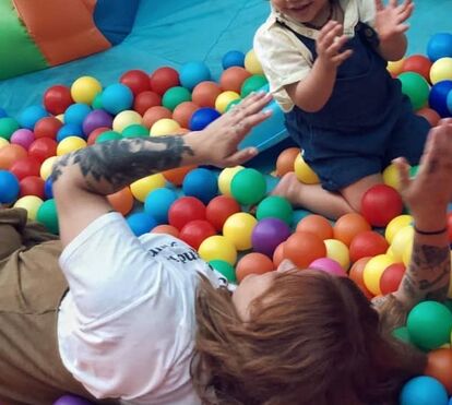 Filho de Carolina Deslandes já tem dois anos