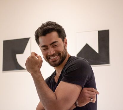 Ator Carlo Porto lança linha de joias ao lado de amigos