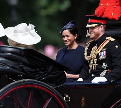 Depois de prometerem a Isabel II que iam levar Archie de volta ao Reino Unido, Meghan e Harry já não regressam 