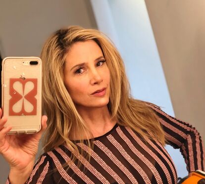 Mira Sorvino revela que foi violada durante um filme