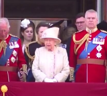 Príncipe Harry repreende secamente Meghan Markle durante evento oficial e tudo ficou registado em vídeo