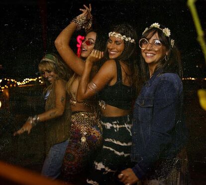 Carolina Loureiro viveu festa de aniversário repleta de caras conhecidas