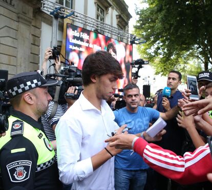 Que fofinho! A mensagem amorosa que João Félix deixou ao seu ídolo: 'Te amo papai!'