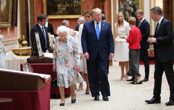 Visita de Trump, príncipe Harry mantém-se distante