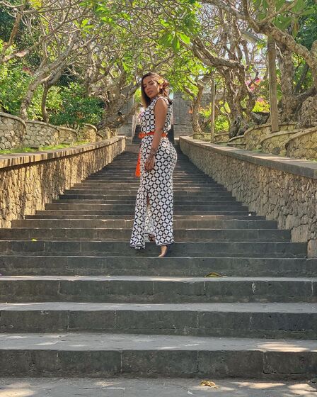 Anitta, Bali