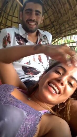 Anitta, Bali