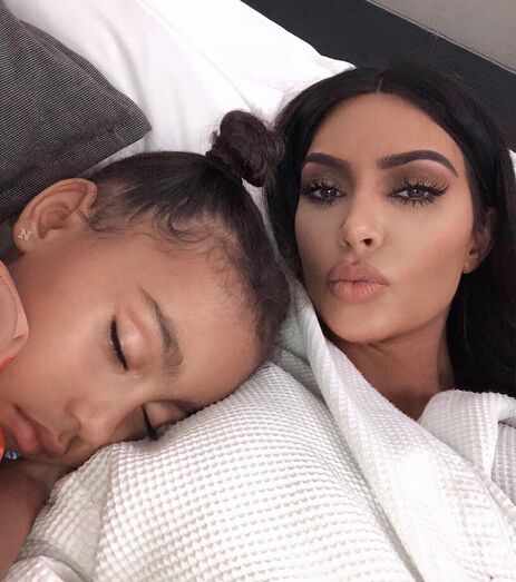 Kim Kardashian, Kanye West, filhas