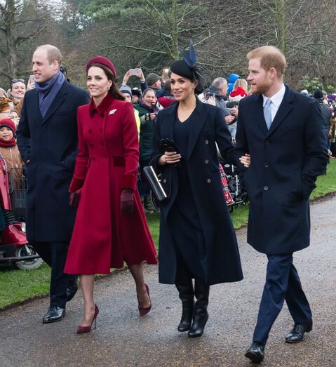 William, Harry , Meghan e Kate