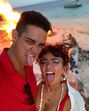 Sarah Hyland, Wells Adams
