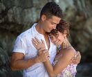 Sarah Hyland, Wells Adams