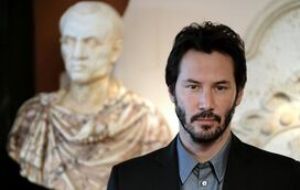 Viajaram para longe! Relógios de luxo roubados da mansão do ator Keanu Reeves nos EUA recuperados no Chile