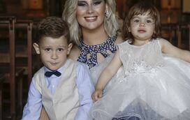 Bernardina Brito batiza os dois filhos, Kévim e Kyara