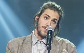 Como ele mudou em apenas dois anos! Veja como Salvador Sobral está (tão) diferente