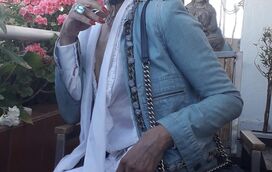 Ai! José Castelo Branco troca Betty Grafstein por amigo português