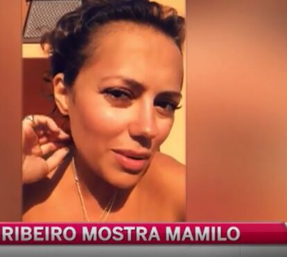 Ups! Sofia Ribeiro mostra maminhas aos fãs
