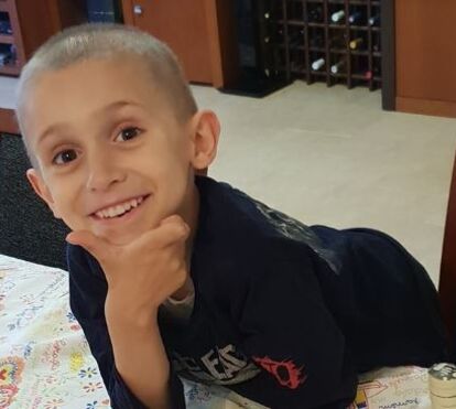 'O nosso super-herói partiu'! Cancro vence Salvador, o menino de 8 anos que emocionou Portugal 