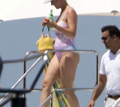 Será que Katy Perry está grávida de Orlando Bloom? Veja as fotografias 'suspeitas'!