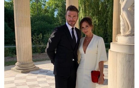 Rebecca Loos diz que viu David Beckham na cama com modelo quando tinha  Victoria ao telefone à procura dele - Mundo - FLASH!