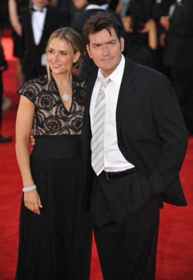 Brooke Mueller, Charlie Sheen
