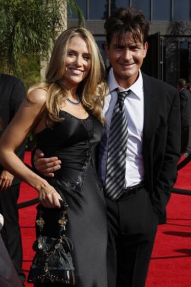 Brooke Mueller, Charlie Sheen