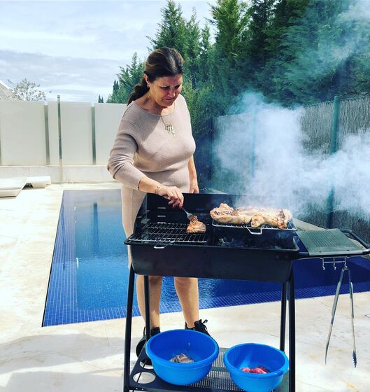 Dolores Aveiro na piscina