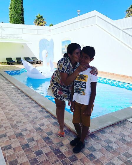 Dolores Aveiro na piscina