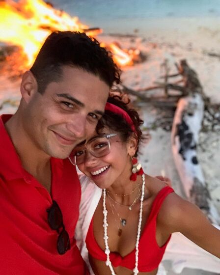 Sarah Hyland, Wells Adams