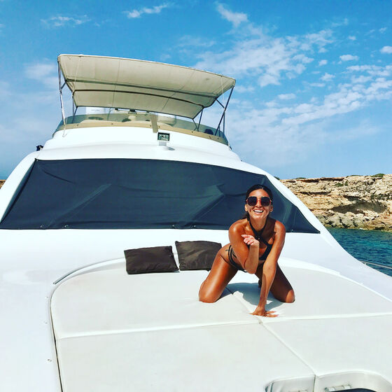 Renee Castellanos, Gonçalo Quinaz 