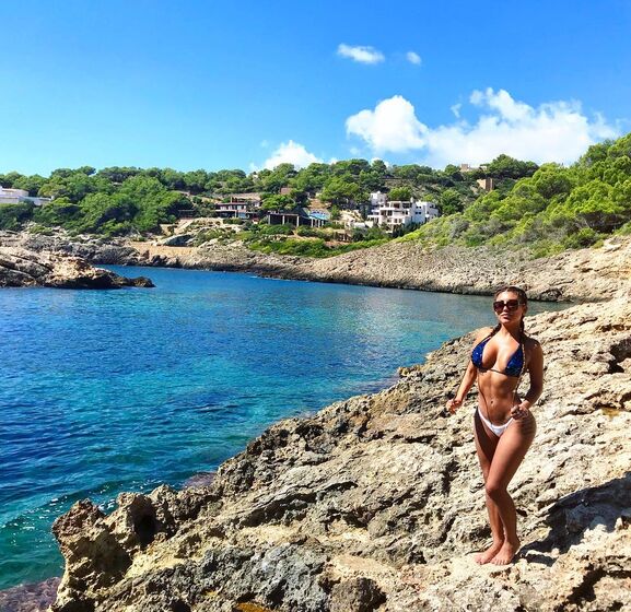 Renee Castellanos, Gonçalo Quinaz 