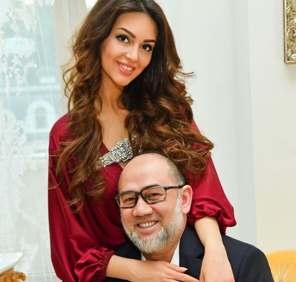 Mohammed  V e Rihana Oksana Voevodina